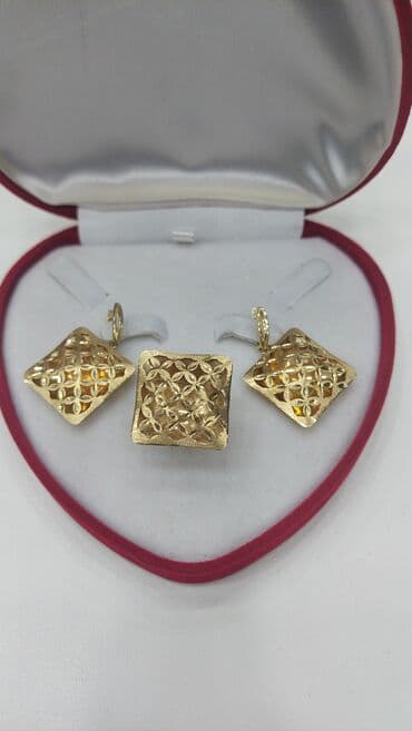 ysl libre qoxusu: Dəstə daxildir: Üzük, Sarı qızıl, 585 Əyar, 12 g — 1