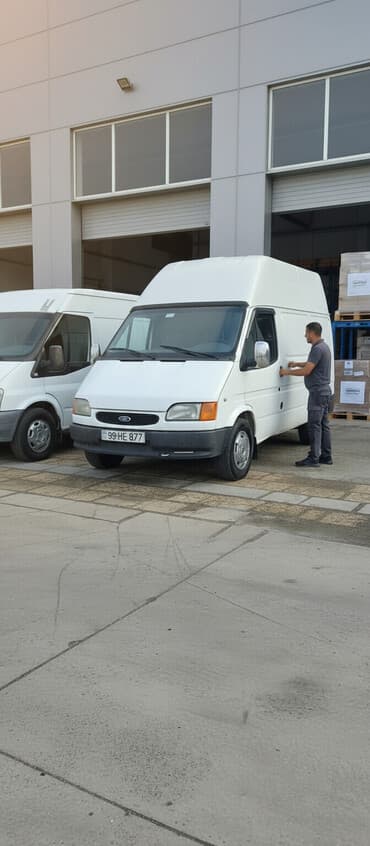 Ford Transit: 2.5 l | 1999 il 8555607 km Van/Minivan