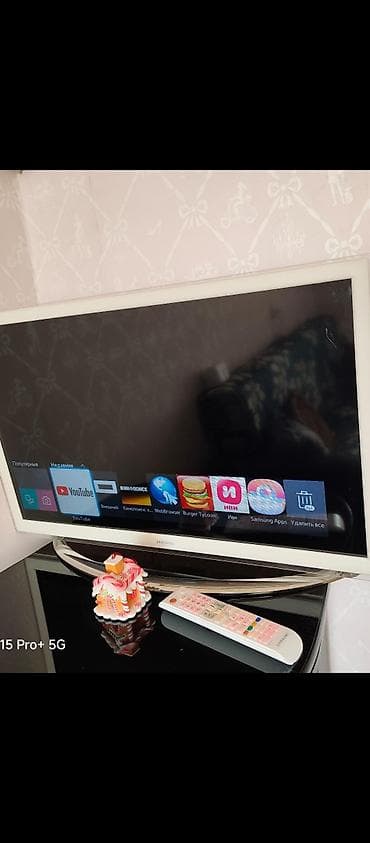 Televizor Samsung 82" Ünvandan götürmə