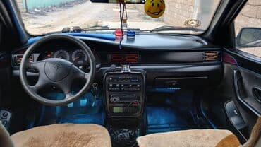 vaz 21011 ucuz qiymete: Samand sedan – benzinli, ön ötürücülü. Gümüşü rəng.nömrə nişanı — 5