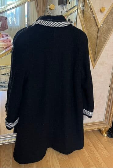 tek qas sirqalar: Palto, rəng - Qara — 2