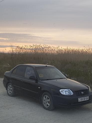 hyundai accent 2007: Hyundai Accent sedan – qara rəng Texniki xüsusiyyətlər və təchizat: - — 4