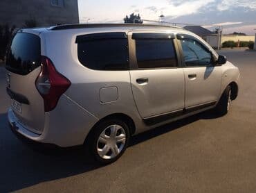 купить чехлы на авто: Dacia Lodgy: 1.5 l | 2016 il 255000 km Van/Minivan — 17