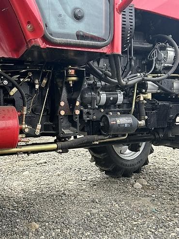 maşın buferi: 051-383-38-51 Fotolardakı kənd təsərrüfatı texnikası: Dongfeng — 3