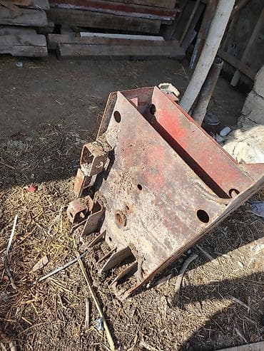 gürcüstan ehtiyat hisseleri: Metall konstruksiya və ehtiyat hissələri dəsti Təsvir: - Ağır — 4