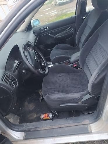 aksesuar avto: Volkswagen Jetta: 1.9 l | 2000 il Sedan — 3