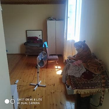babək: Nizami rayonu Babək prospekti təcili ev satılır — 3