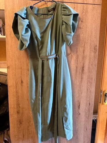 yaşıl qadın ətəkləri: Zərif ziyafət geyimləri – 2 ədəd 1) Yaşıl-qara uzun don - Parlaq — 16