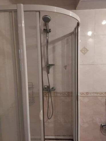 2 otaqlı mənzil vasitəçisiz: Azadliq metrosuna yaxın 11 mertebeli binanın 9-cu mərtəbəsində — 12