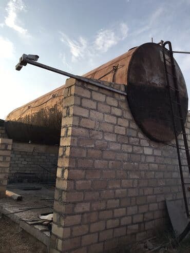 ev ucun radiator: Bak, Metal, İşlənmiş, Ünvandan götürmə — 3