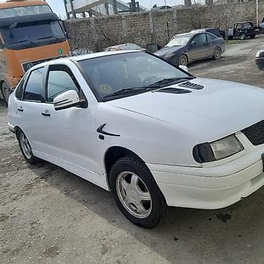 benve ef 30: Vosvagen.polu.1996 masin yaxsi vezyetdedir barter var usde pulnan — 6