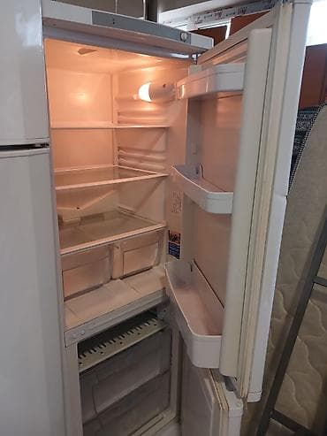 qaz 3: 2 qapılı Indesit Soyuducu Satılır, rəng - Ağ — 2