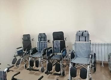 Müxtəlif model əlil arabaları - Mexaniki tip, arxa təkərlər iri, ön