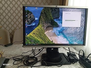 macbook pro 14: HP Compaq LA2405x LCD monitor - Ekran diaqonalı: 24" - Panel: LCD — 1