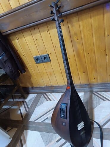 Salam təcili Milli saz satılır özümə məxsusdu toy sazıdı Heç bir
