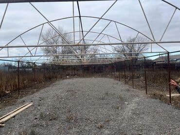 Qaz balonları: Metal istixana karkası - Konstruksiya: polad borulardan yığılmış — 2