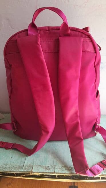 где купить школьную форму в баку: İşlənmiş böyük məktəbli çantası satılır. 1 ədəd var — 2