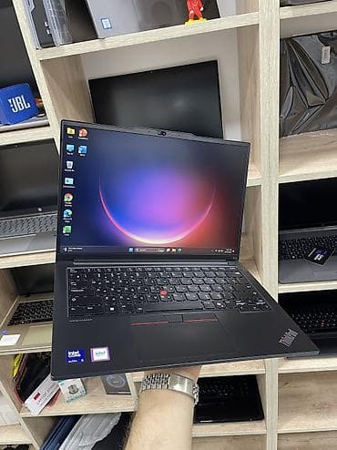 Lenovo ThinkPad, 14 ", Intel Core i5, 512 GB