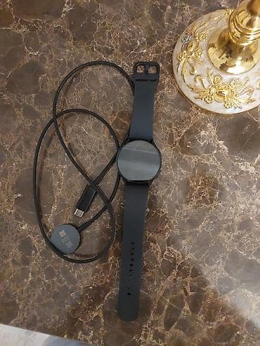 saatli telefon fiyatları: Ağıllı saat + maqnitli şarj kabeli - Dairəvi ekranlı, minimalist — 2