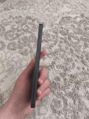 telofonar: Infinix Hot 60, rəng - Qara, Sensor — 5