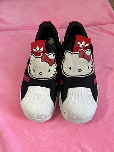 krosofka: Rəng - Qara Krossovkalar, Adidas, Ölçü: 31, Qız üçün — 3