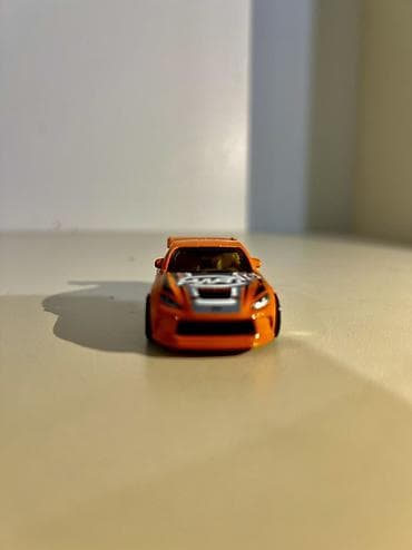 dəmir pullar: Toyota, 2023 il, 1:64, Dəmir — 1