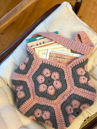 qadınlar üçün yarıməlcəklər: Çiyin çantası — 3