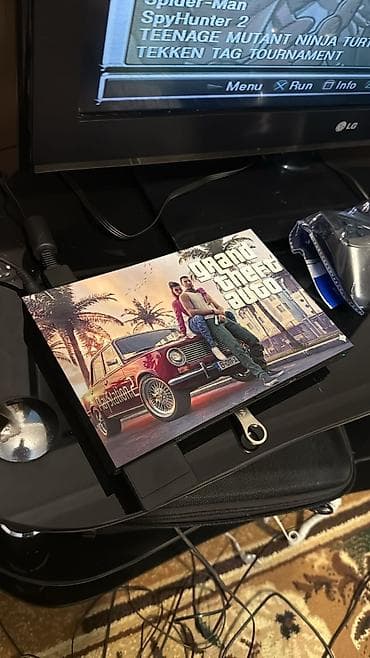 pleşteşin: #Playstation 2 Slim İdeal Vəziyətdə Disk Yeri Ləğv edilib Praşifkalıdı — 9