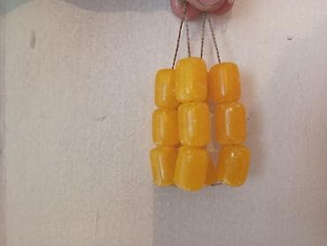 muncuqdan qolbaq: Kəhrəba rəngli iri muncuq dəsti - Material: sarı rəngli, silindrik — 2