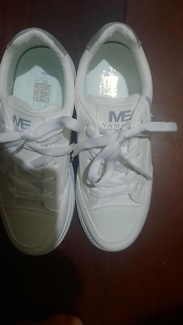 Ağ rəngli unisex idman ayaqqabısı(ölçü 37-38) - Minimalist dizayn — 6