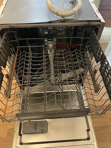 Blomberg qabyuyan maşın – tam inteqrasiya olunan model, enerji — 10