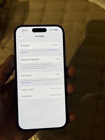 philips xenium 9@9d: IPhone 15, 128 GB, Qara, Face ID — 3