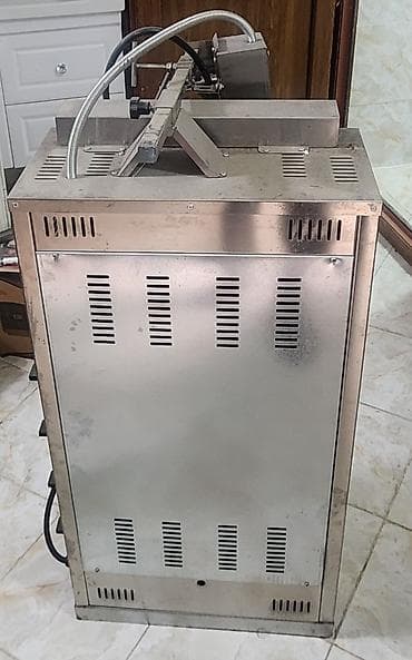 Аппараты для донера: Электрический, Remta, 4 горелки, С ножом — 7