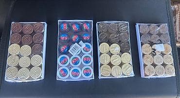 CD, DVD disklər və kassetlər: Nərd fişləri dəsti - Klassik nərd oyunu üçün fişlər. Hər dəst 30 — 1