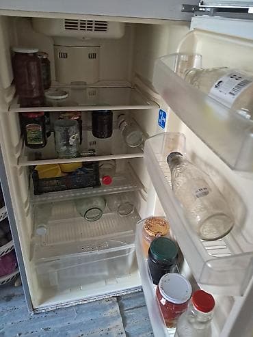 Б/у 2 двери Beko Холодильник Продажа, цвет - Серебристый — 7