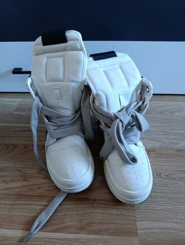 sport ayaqqabı: Rikovens. 39razmer — 1