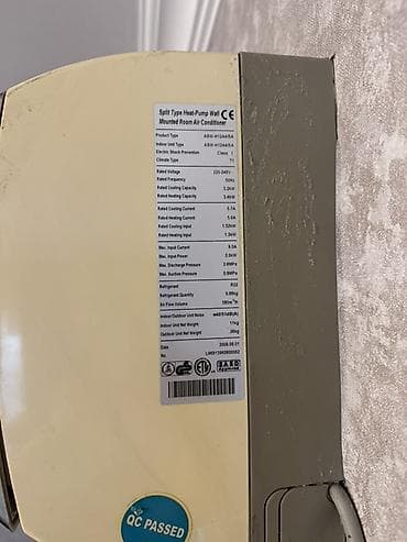 kondisoner ev: Kondisioner AUX, Təmirə ehtiyacı var, 30-35 kv. m, Split sistem — 2