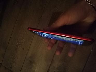 universal pult kodlari: IPhone 8 Plus, 64 GB, Qırmızı, Simsiz şarj — 8