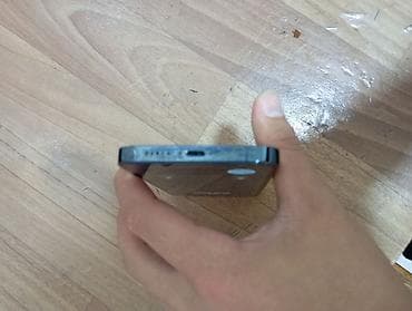 ipad 14 pro: IPhone 12 Pro, 128 GB, Mavi, Qırıq — 5