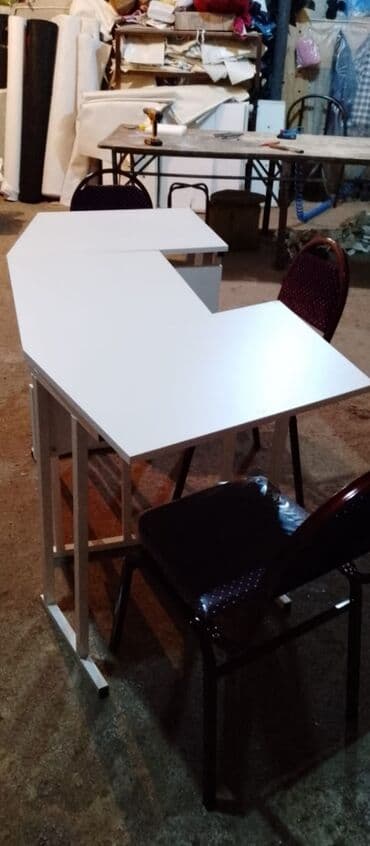 fırlanan stollar: Tədris kursları üçün stol stul dəstinin sexdən birbaşa satışı var — 24