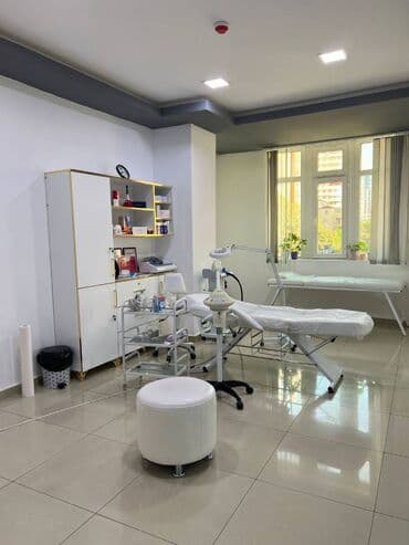 xacmaz obyekt: Obyekt satılır. 17 mərtəbəli binanın, 3 cü mərtəbəsi, Estetik — 4