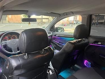 sam diskiler: Marka/model: Opel Astra H (hatchback, 5 qapı) Rəng: qara (parlaq) — 10
