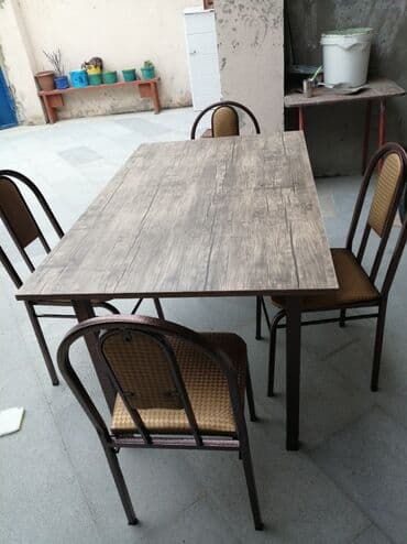 iler: 110manatdan başlayır. Kafe və cayxana ücün əlverişlidir stol stul — 1