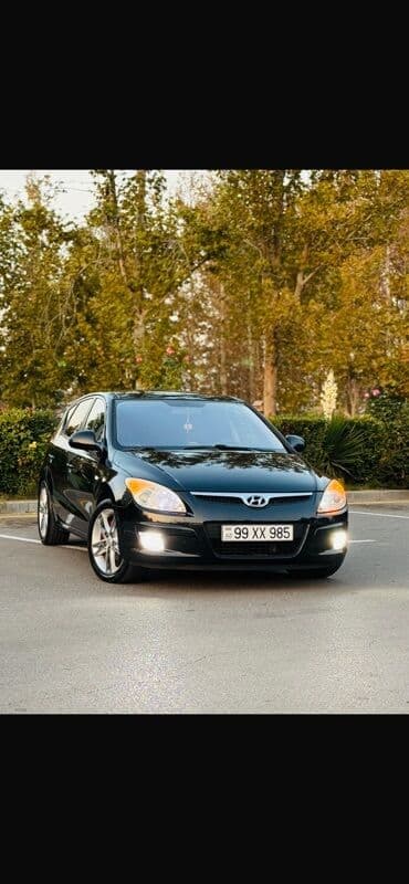 ucuz range rover: Hyundai i30, qara rəng, 5 qapılı hatchback. Mühərrik və yürüş - CRDi — 14