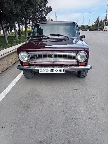 vaz karopkası: Satılır: Lada (VAZ) 2111,4qapılı sedan Xüsusiyyətlər - Rəng: tünd — 4