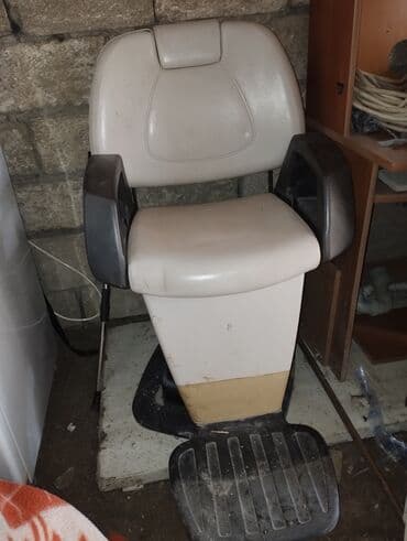 bərbər kreslosu satılır: Saş kəsimi kreslosu — 1