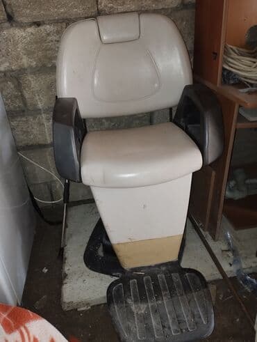 bərbər kireslosu: Saş kəsimi kreslosu — 2