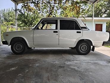 yan guzgulər s: VAZ (LADA) 2107: 1.6 l | 2008 il 86300 km Sedan — 4
