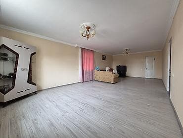 şadlıq sarayı satılır: 253 kv. m, 6 otaqlı, İşıq — 9