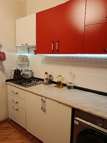 mebel stol stullar: Mətbəx mebel dəsti – qırmızı-ağ dizayn - Üst şkaflar: parlaq qırmızı — 3